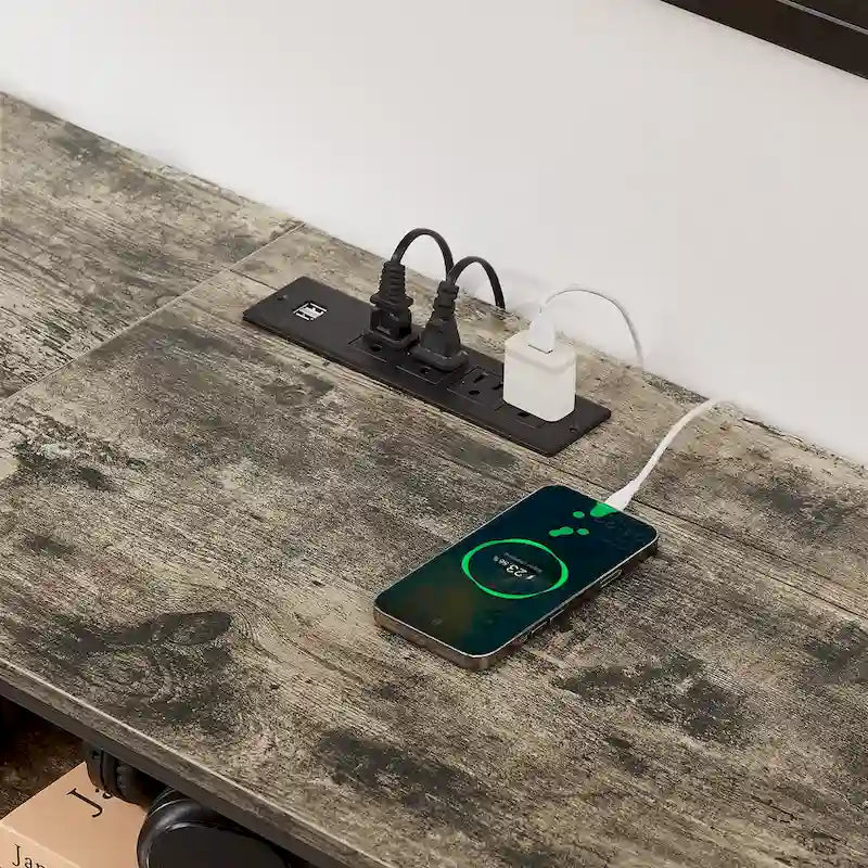 Meuble TV en bois avec station de recharge, étagères de rangement et armoire multimédia