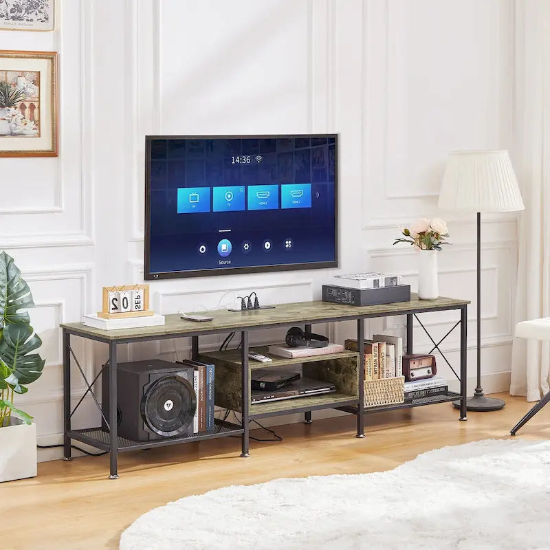 Meuble TV en bois avec station de recharge, étagères de rangement et armoire multimédia