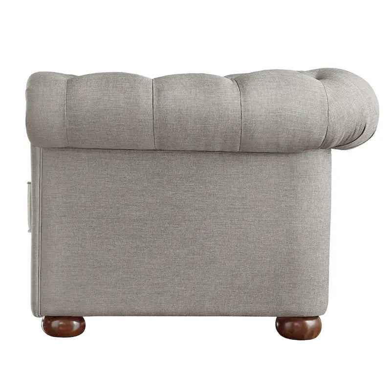 Klassische Zweisitzer-Couch mit Knopfheftung für zeitlos gestaltete Wohnräume