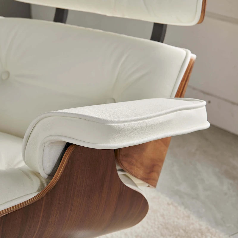 Loungesessel und Ottoman-Set im Mid-Century-Modern-Stil aus echtem Leder