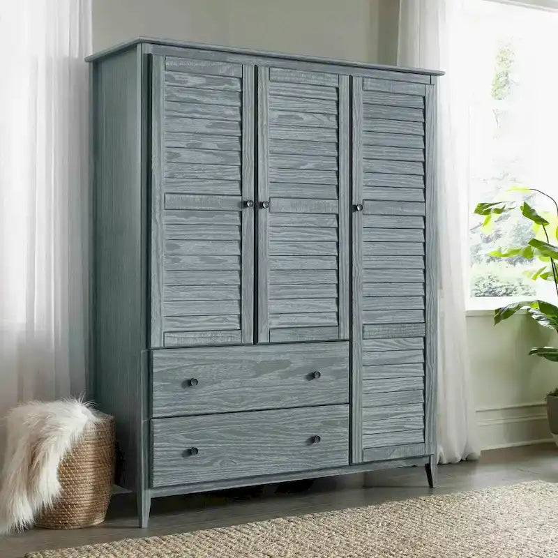 Armoire à 3 portes en bois massif