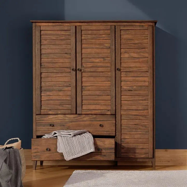 Armoire à 3 portes en bois massif