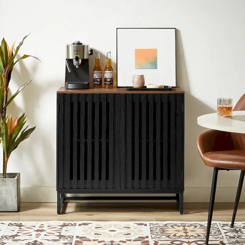 Meuble de rangement vintage à lattes et rayures avec étagère réglable