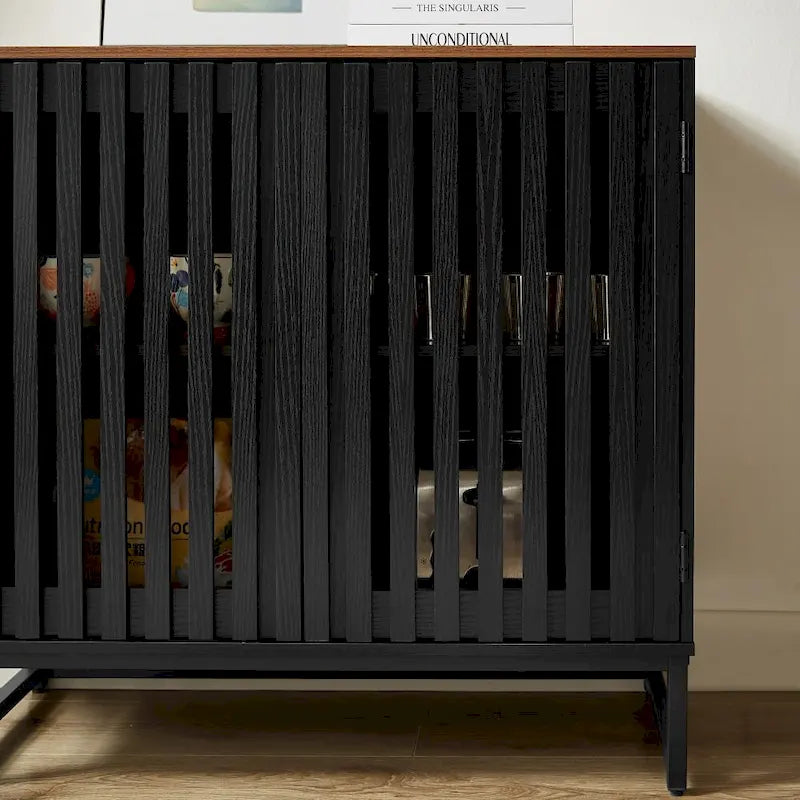 Meuble de rangement vintage à lattes et rayures avec étagère réglable